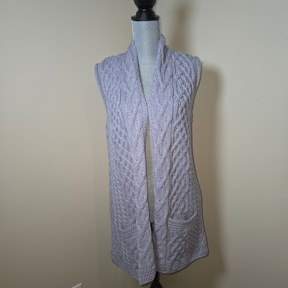 Kilronan‎ Knitwear Merino Wool Cable Knit Sleeveless Vest Made in Ireland